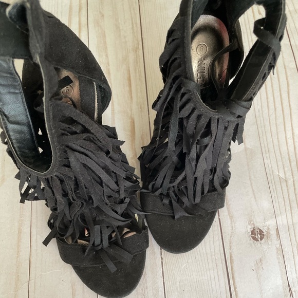 Gojane black fringe heels - Picture 5 of 5